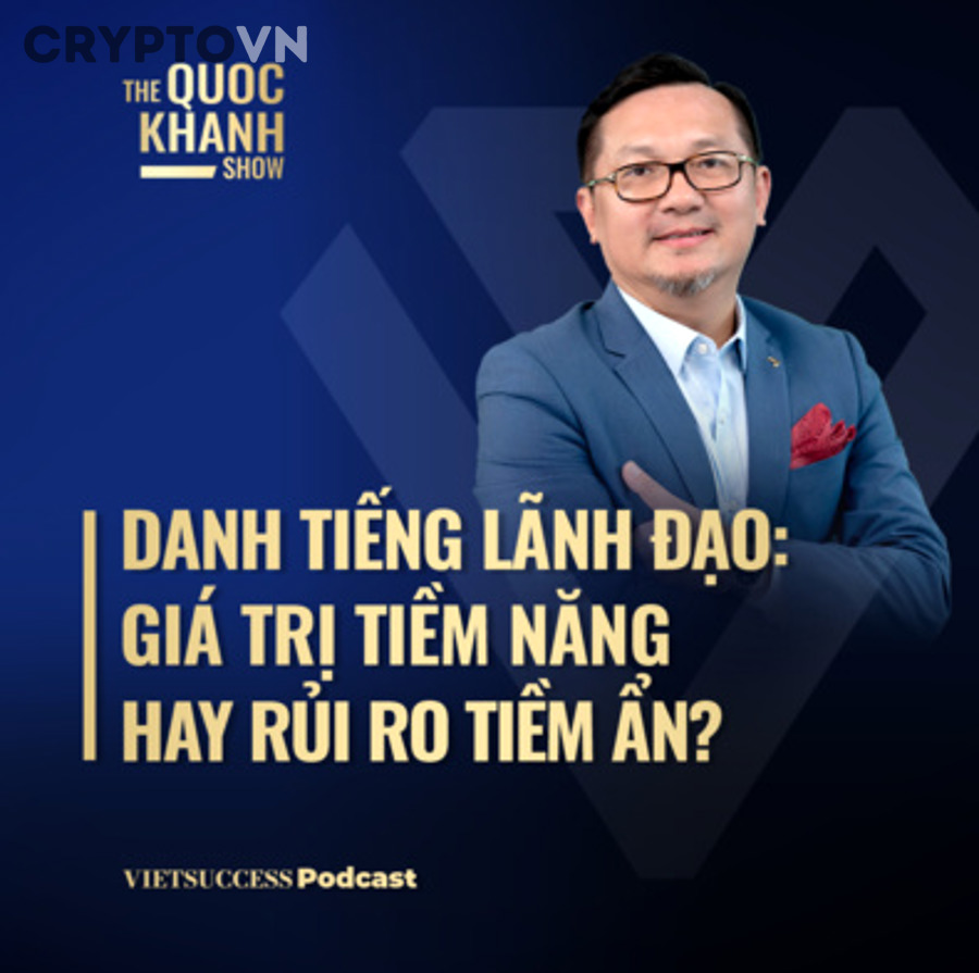 Nhà đầu tư crypto theo dõi biểu đồ và tín hiệu giao dịch