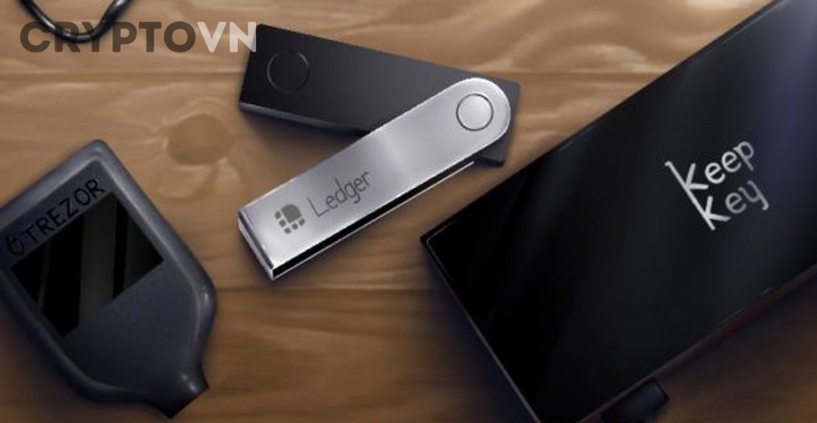 Ngoài việc chọn ví lạnh hay ví nóng, người giữ crypto lâu dài còn cần lưu ý những lớp bảo mật nào?