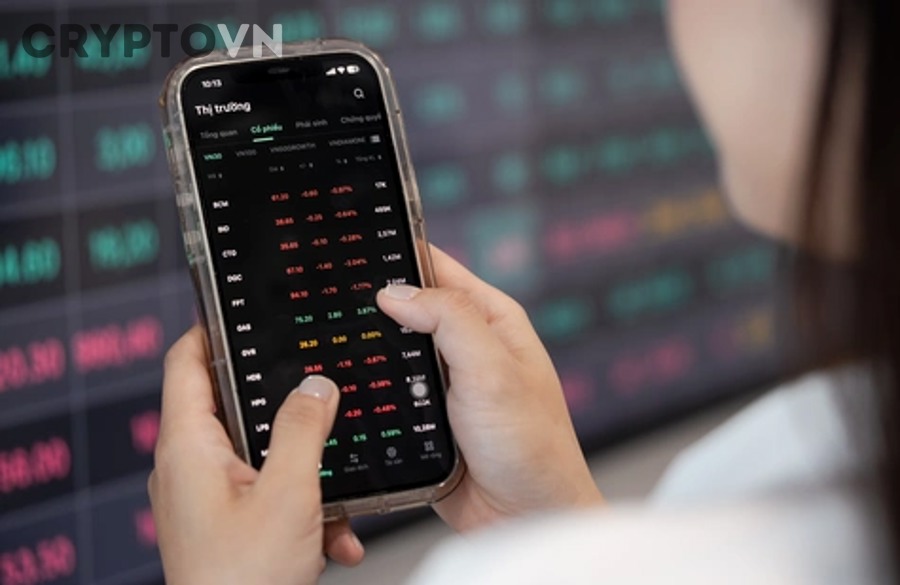 Nhà đầu tư nên ứng phó như thế nào khi thị trường crypto xuất hiện panic sell?