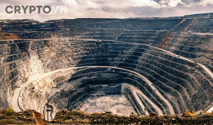 Khi đọc hợp đồng cloud mining, người mới cần nhìn vào những điều khoản nào trước tiên?