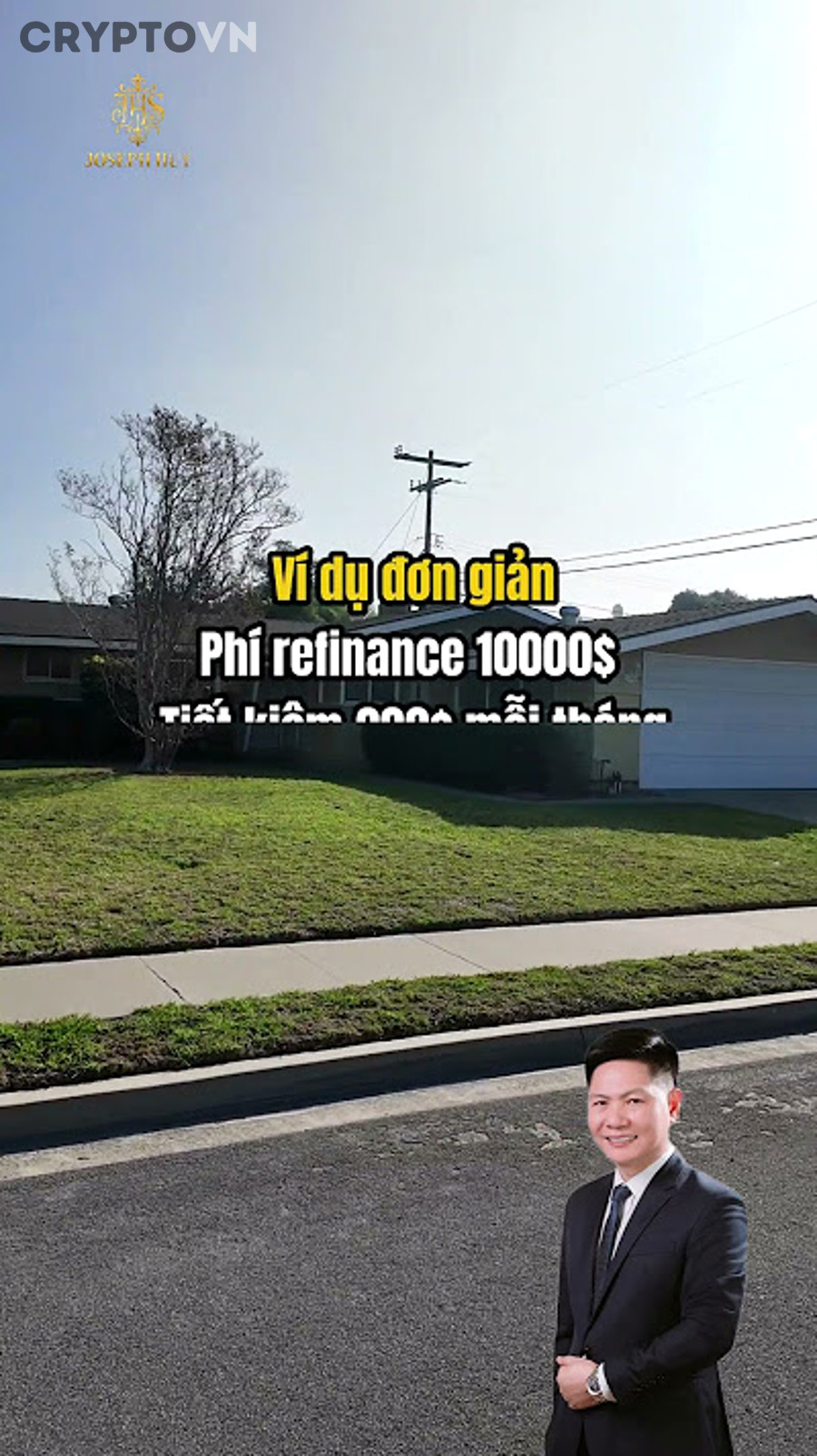 Người dùng đánh giá nền tảng lending crypto trên màn hình máy tính