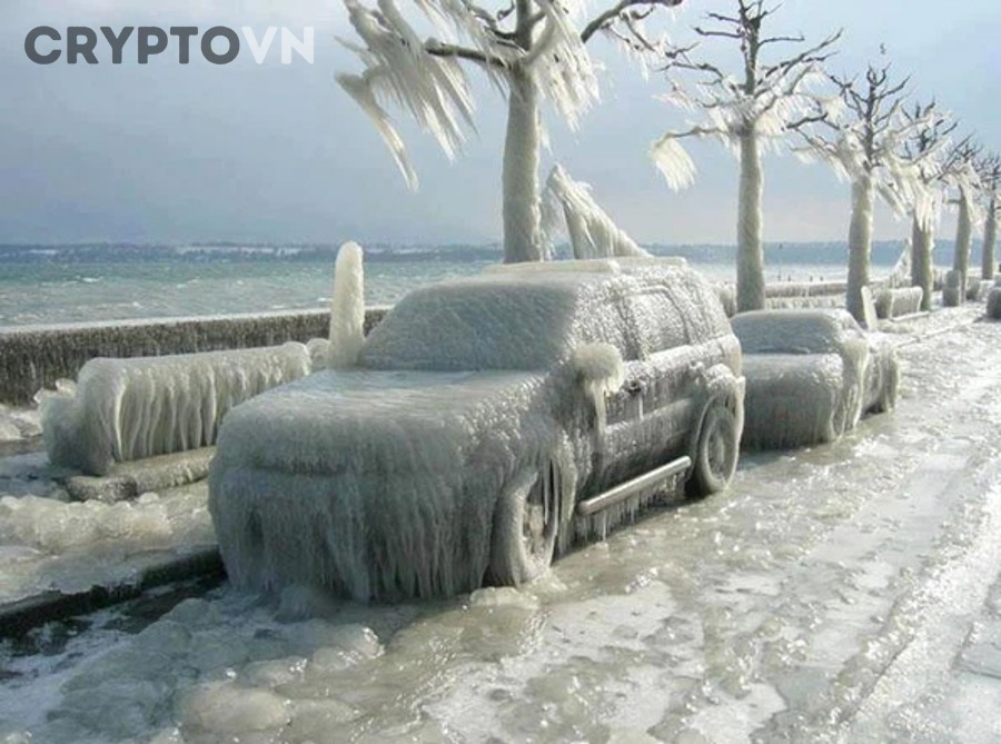 DAI có bị đóng băng không?