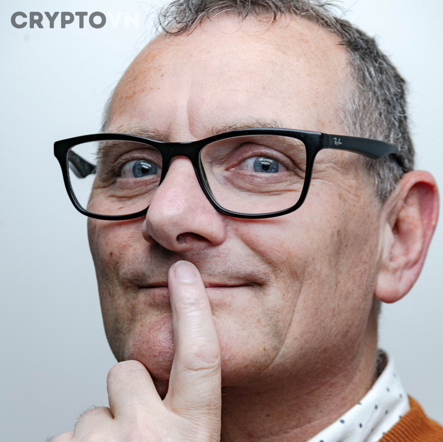 Mô hình dòng tiền kiểu Ponzi và kim tự tháp trong crypto